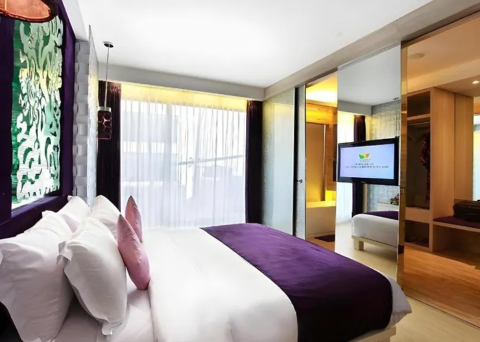 Grand Mega & Bali ホテル