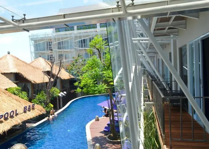 Grand Mega & Bali ホテル 4*